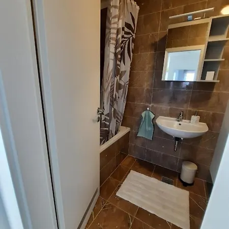 Apartment Mrvica Near The Zagreb Airport Velika Gorica Esterno foto