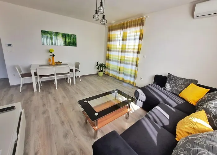 Apartment Mrvica Near The Zagreb Airport